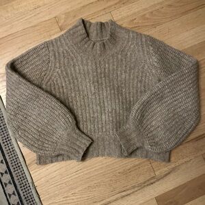 Doen Ribbed wool sweater